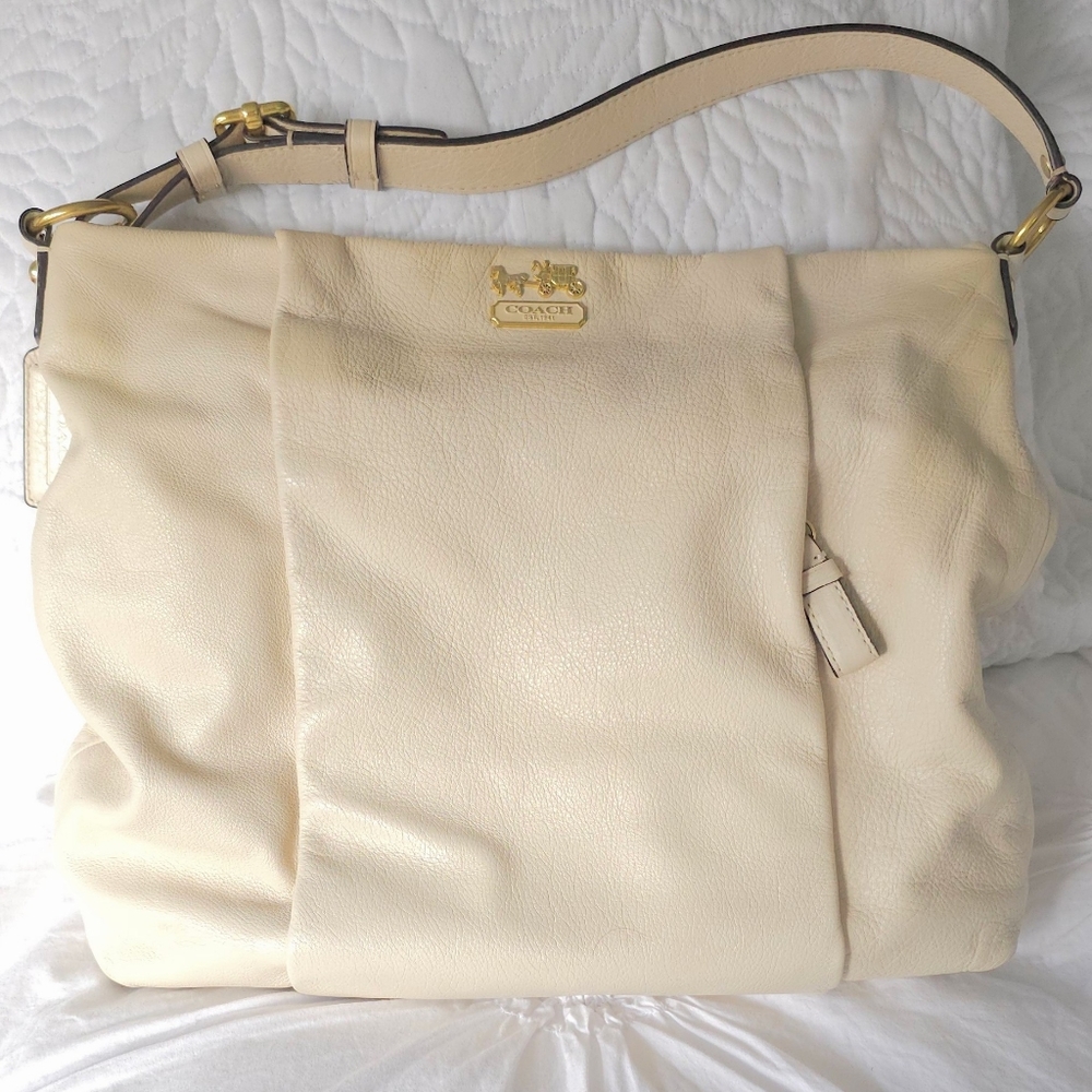 Coach Leather Shoulder Bag
